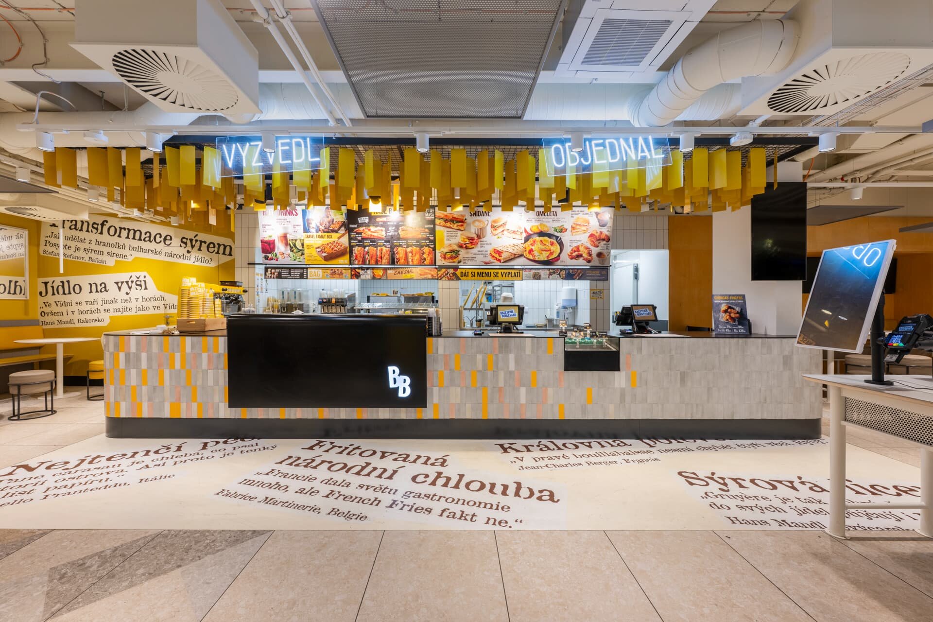 Objednávací pult restaurace